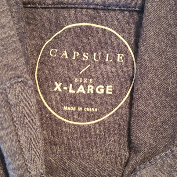 Capsule - Picture 2 of 3